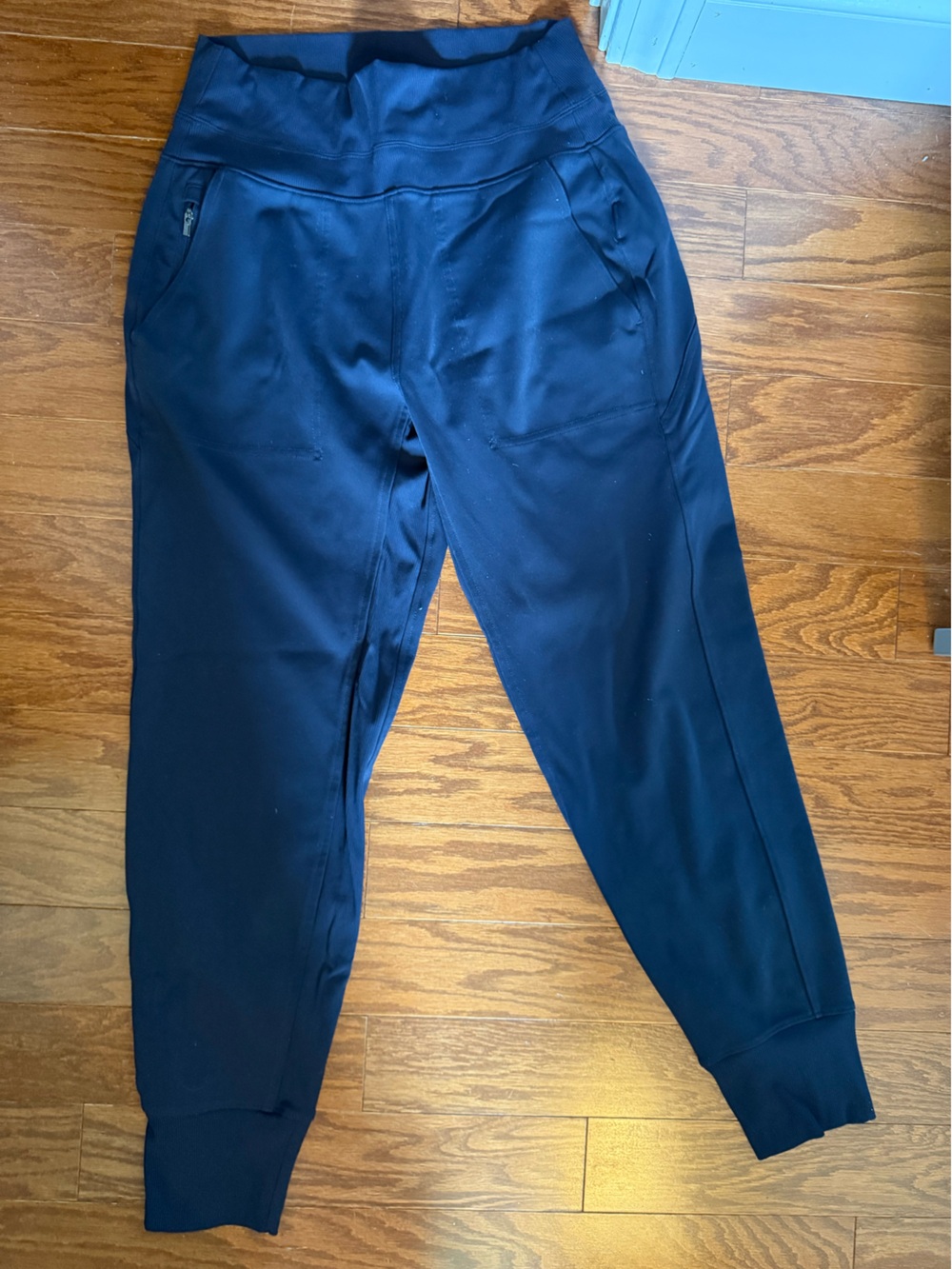 Athleta Navy Venice Joggers Size Small